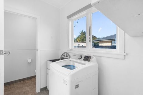 Photo of property in 96 Northcote Road, Northcote, Christchurch, 8052