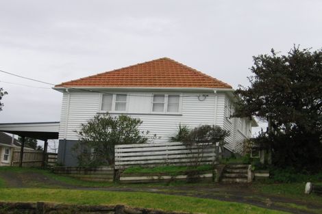 Photo of property in 32 Karaka Street, Helensville, 0800