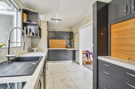 Photo of property in 301 Park Road North, Parkvale, Hastings, 4122