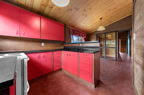 Photo of property in 2 Ensign Place, Hillcrest, Auckland, 0627