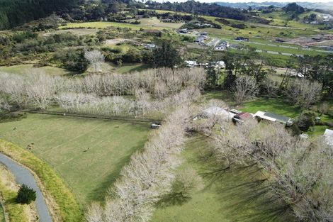 Photo of property in 654 Inland Road, Helensville, 0875