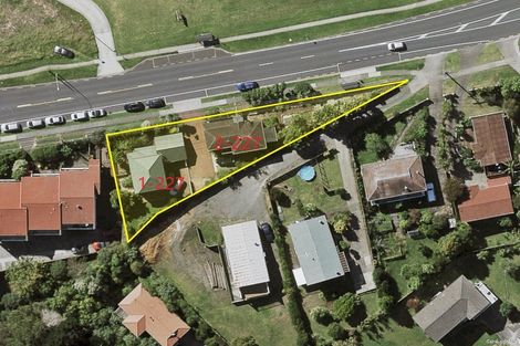Photo of property in 1/227 Sunset Road, Sunnynook, Auckland, 0632