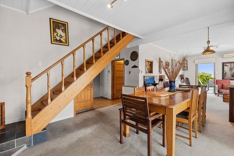 Photo of property in 11 Hall Street, Cambridge, 3434