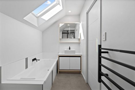 Photo of property in 22u7 Campbell Street, Frankton, Hamilton, 3204