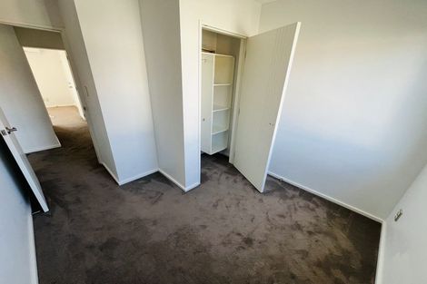 Photo of property in 9 Meritage Lane, Te Atatu South, Auckland, 0610