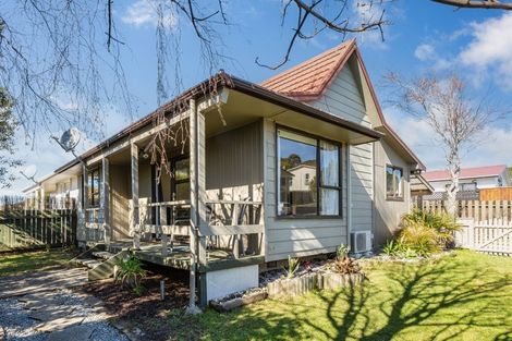 Photo of property in 7a Parkinson Close, Whitby, Porirua, 5024