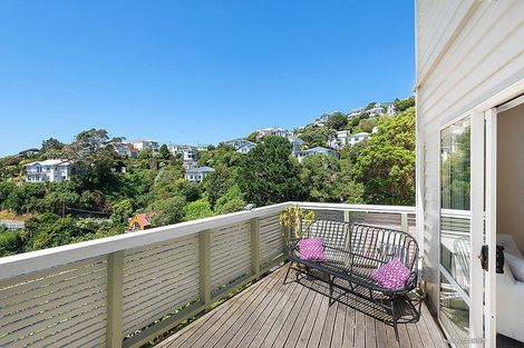 Photo of property in 106 Mortimer Terrace, Brooklyn, Wellington, 6021