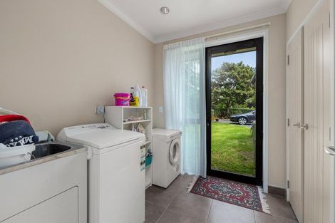 Photo of property in 2 Pickmere Lane, Kerikeri, 0230