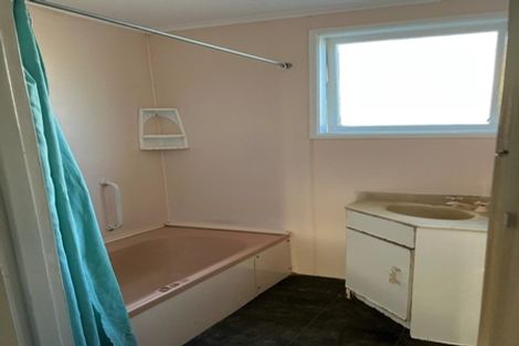 Photo of property in 22 Mervan Street, Mangere East, Auckland, 2024