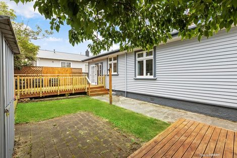 Photo of property in 76 Ira Street, Miramar, Wellington, 6022