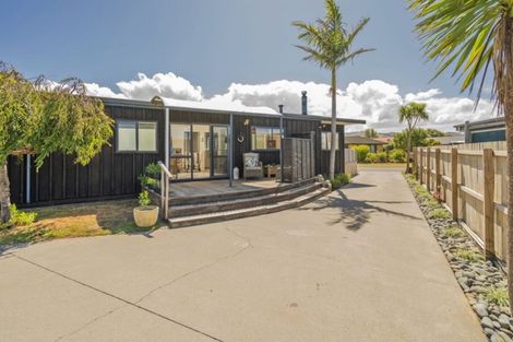 Photo of property in 9 Kudu Drive, Whitianga, 3510