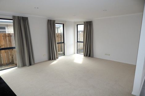 Photo of property in 3/3 Harkness Place, Westport, 7825