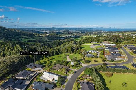 Photo of property in 27 Tironui Drive, Maunu, Whangarei, 0179