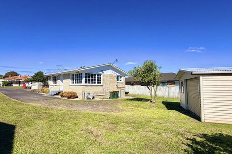 Photo of property in 1/126 Porchester Road, Papakura, 2110