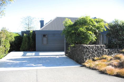 Photo of property in 9 Gould Street, Russell, 0202