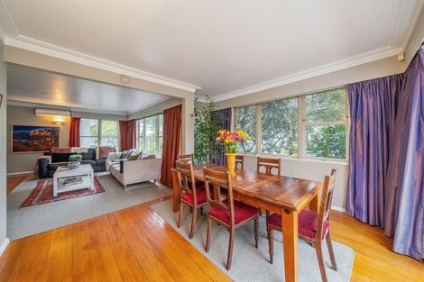 Photo of property in 13 Deller Grove, Silverstream, Upper Hutt, 5019
