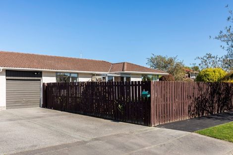 Photo of property in 24 Thompsons Road, Belfast, Christchurch, 8051