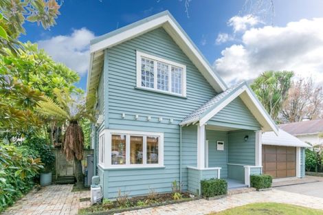 Photo of property in 39 Myrtle Street, Hamilton East, Hamilton, 3216