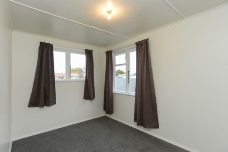 Photo of property in 30 Cottrell Crescent, Onekawa, Napier, 4110