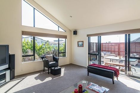 Photo of property in 65 Kotuku Drive, Paraparaumu Beach, Paraparaumu, 5032