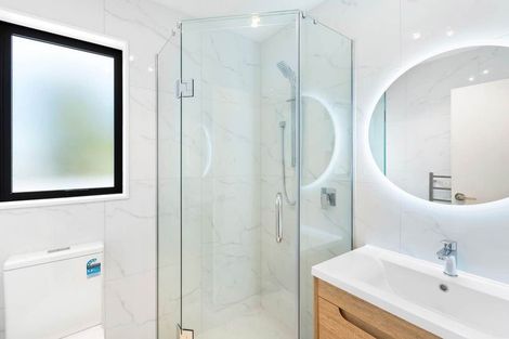 Photo of property in 19/12 Arney Road, Ranui, Auckland, 0612