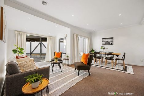 Photo of property in 23f3 Box Hill, Khandallah, Wellington, 6035