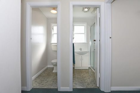 Photo of property in 25 Ngahina Street, Marton, 4710