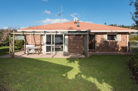 Photo of property in 16 Mamaku Rise, Welcome Bay, Tauranga, 3112