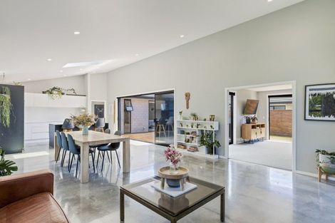 Photo of property in 1 Armstrong Avenue, Waitara, 4320