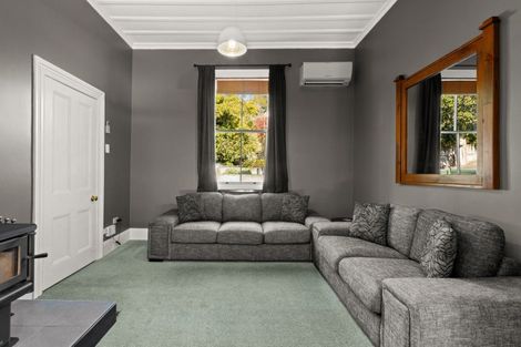 Photo of property in 85 Milton Road, Bluff Hill, Napier, 4110