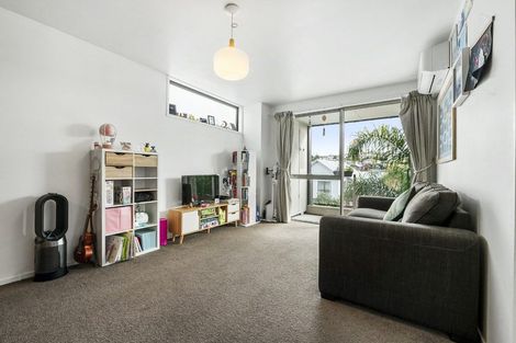 Photo of property in 211/17 Link Crescent, Stanmore Bay, Whangaparaoa, 0932