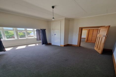 Photo of property in 10 Limbrick Street, Terrace End, Palmerston North, 4410