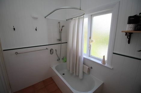 Photo of property in 5 Pukepapa Road, Marton, 4710