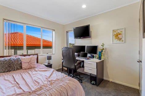 Photo of property in 8 Jelicich Court, Henderson, Auckland, 0612