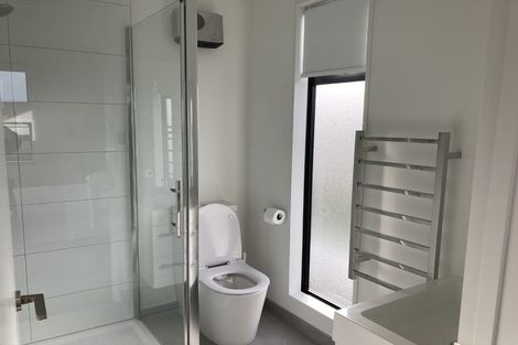 Photo of property in 52a Picton Avenue, Riccarton, Christchurch, 8011