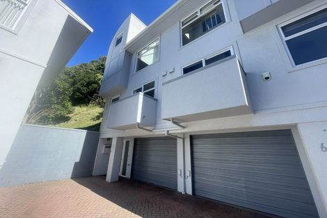 Photo of property in Fernhill Flats, 324u5 The Terrace, Te Aro, Wellington, 6011