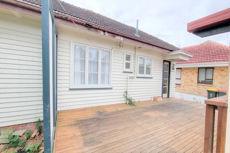 Photo of property in 14 Charles Street, Papatoetoe, Auckland, 2025