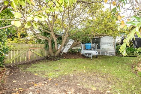 Photo of property in 5 Ihupuku Street, Waitotara, Wanganui, 4588