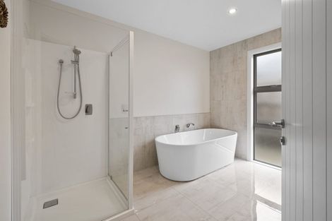 Photo of property in 27 Silicon Way, Fitzherbert, Palmerston North, 4410