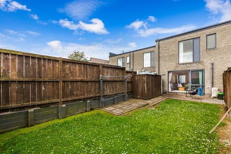 Photo of property in 18 Flounder Road, Hobsonville, Auckland, 0616