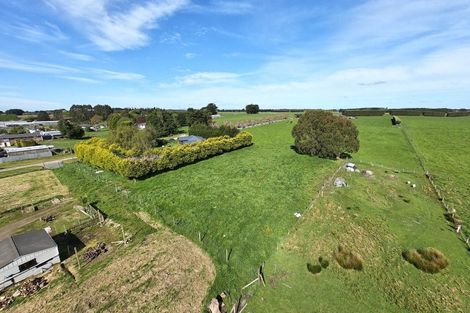Photo of property in 4 Robertson Street, Woodlands, Invercargill, 9871
