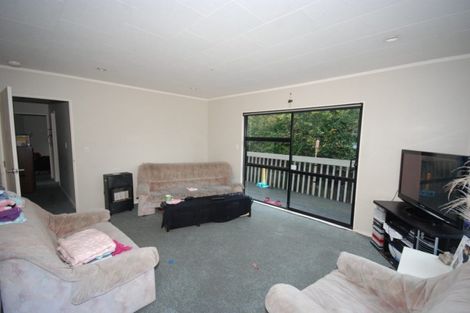 Photo of property in 219 Don Buck Road, Massey, Auckland, 0614