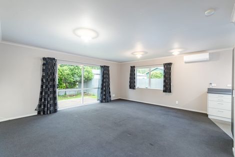 Photo of property in 6c Pokaka Street, Birchville, Upper Hutt, 5018