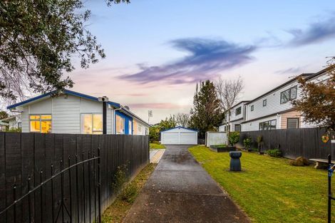 Photo of property in 16 Urlich Drive, Ranui, Auckland, 0612