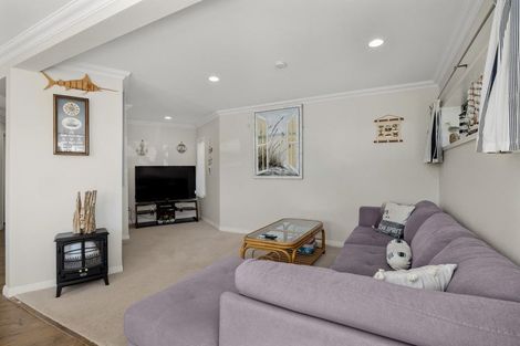 Photo of property in 90a School Road, Paihia, 0200