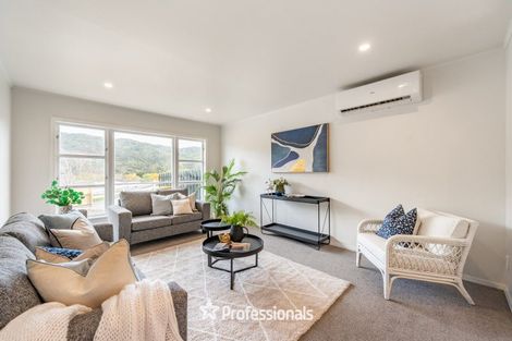 Photo of property in 83 Coast Road, Wainuiomata, Lower Hutt, 5014