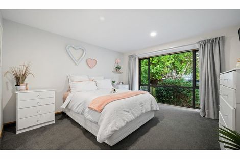 Photo of property in 37 Englefield Road, Belfast, Christchurch, 8051