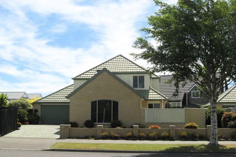 Photo of property in 29 Apsley Drive, Russley, Christchurch, 8042