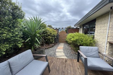 Photo of property in 22 Sunburst Court, Paraparaumu Beach, Paraparaumu, 5032