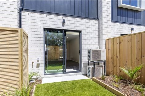 Photo of property in 7/59 Matipo Road, Te Atatu Peninsula, Auckland, 0610